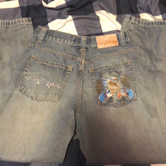 Blue Embroided jeans 32x32 - Picture 3 of 3